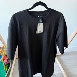 H&M Black Short Sleeve Tee